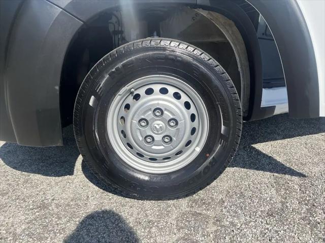2025 Ram ProMaster 2500 Cargo Van Tradesman High Roof 136" WB w/Pass Seat
