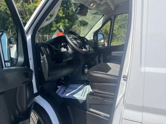 2025 Ram ProMaster 2500 Cargo Van Tradesman High Roof 136" WB w/Pass Seat