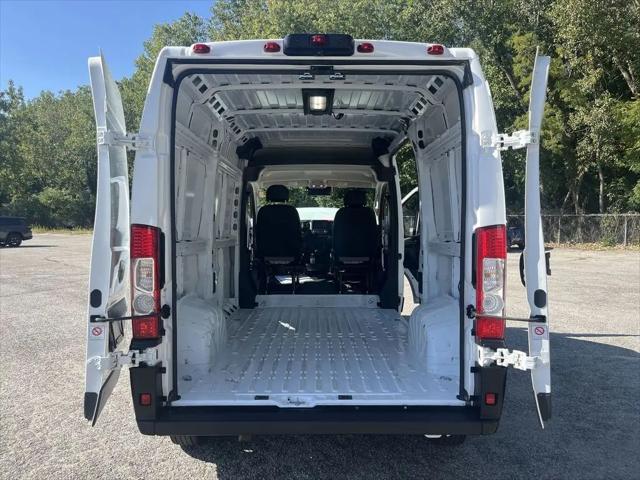 2025 Ram ProMaster 2500 Cargo Van Tradesman High Roof 136" WB w/Pass Seat