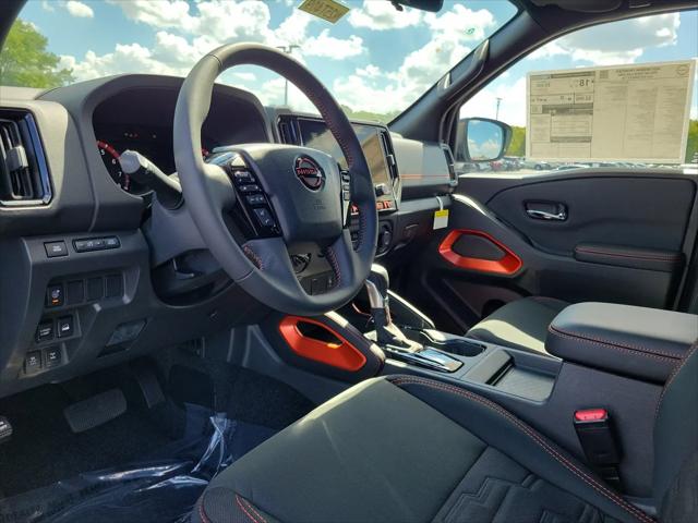 2025 Nissan Frontier Crew Cab PRO-4X 4x4