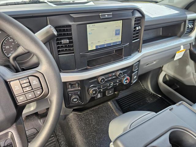 2025 Ford F-550 XL