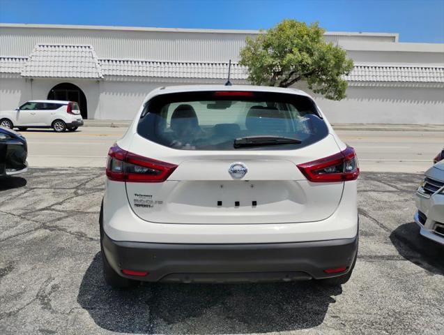 2022 Nissan Rogue Sport S FWD Xtronic CVT