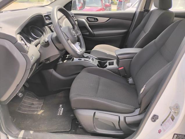 2022 Nissan Rogue Sport S FWD Xtronic CVT