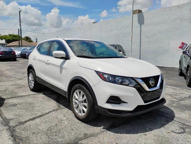 2022 Nissan Rogue Sport S FWD Xtronic CVT