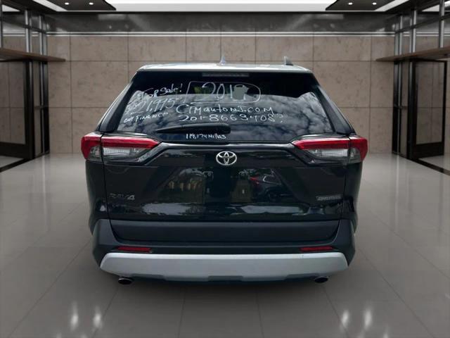 2019 Toyota RAV4 Adventure