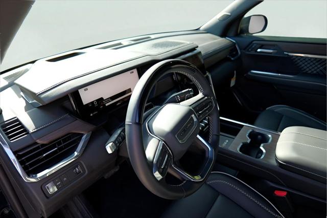 2026 GMC Acadia FWD Denali