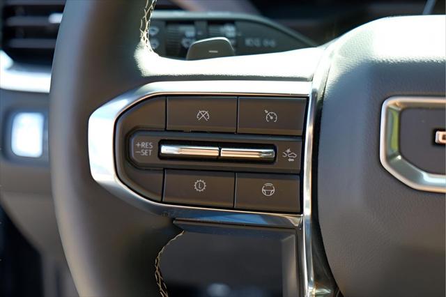 2026 GMC Acadia FWD Denali