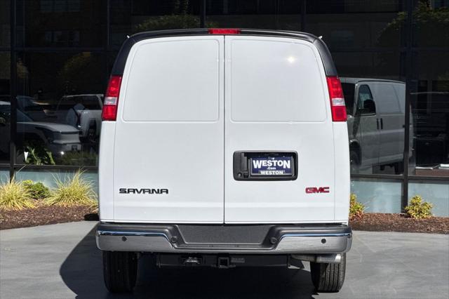 2025 GMC Savana Cargo RWD 3500 Regular Wheelbase Work Van