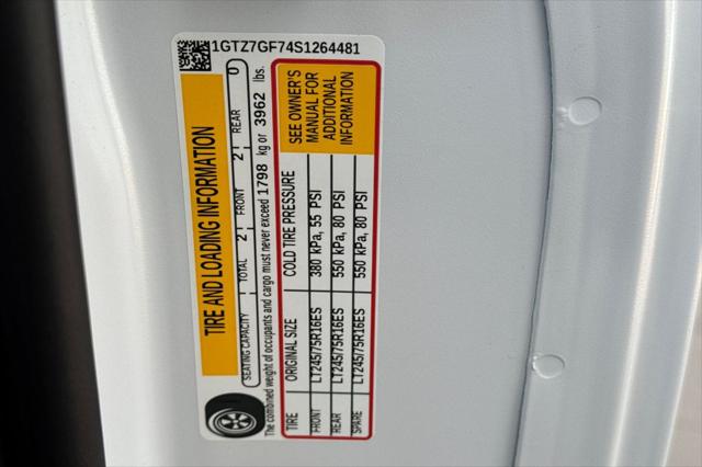 2025 GMC Savana Cargo RWD 3500 Regular Wheelbase Work Van