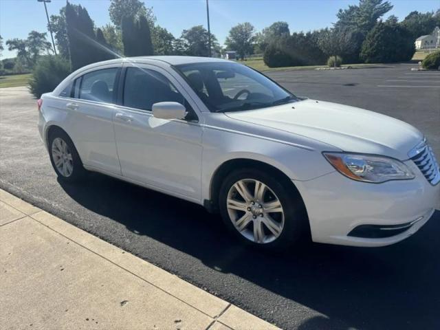 2013 Chrysler 200 LX