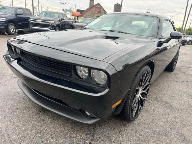 2012 Dodge Challenger SXT Plus