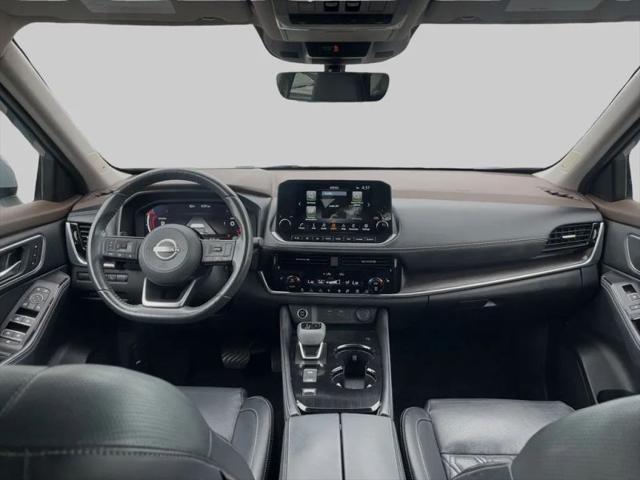 2022 Nissan Rogue Platinum FWD