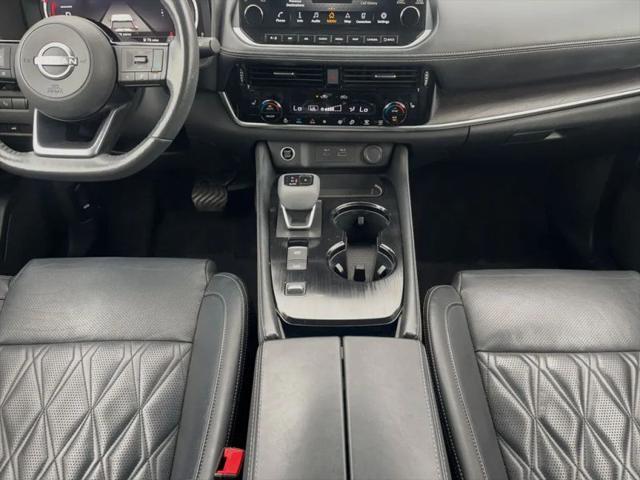 2022 Nissan Rogue Platinum FWD