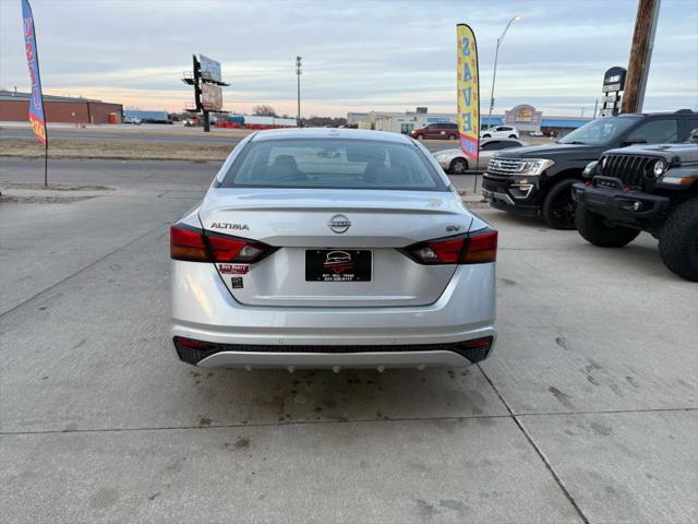 2024 Nissan Altima SV FWD