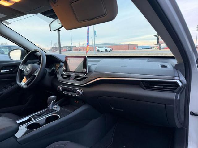 2024 Nissan Altima SV FWD