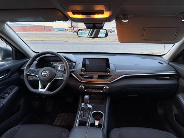 2024 Nissan Altima SV FWD