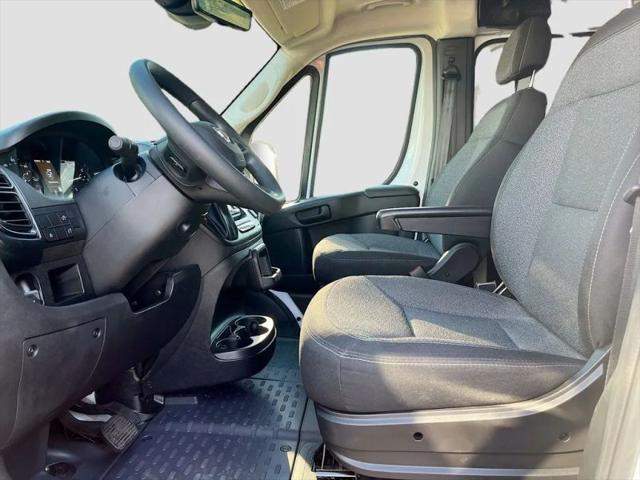2024 Ram ProMaster Cargo Van Low Roof 118" WB w/Pass Seat