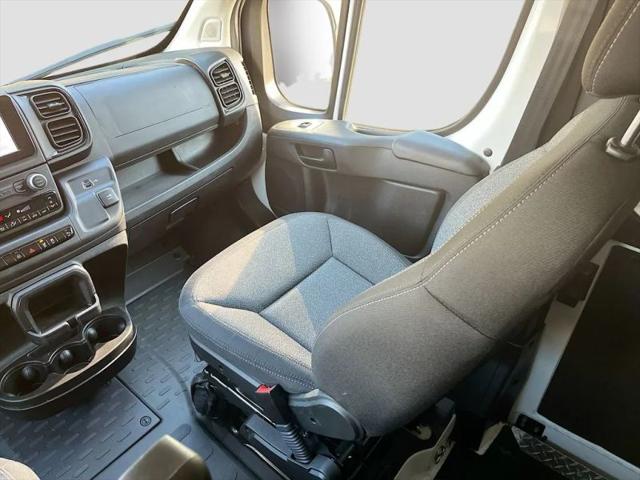 2024 Ram ProMaster Cargo Van Low Roof 118" WB w/Pass Seat