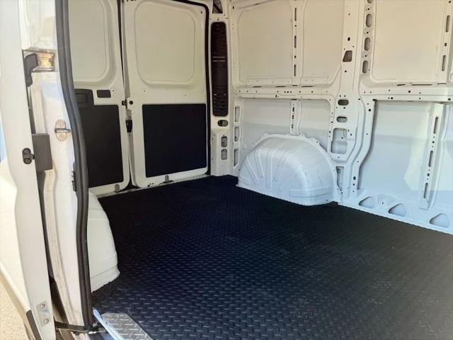 2024 Ram ProMaster Cargo Van Low Roof 118" WB w/Pass Seat