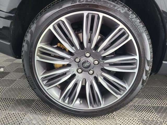 2020 Land Rover Range Rover P525 HSE
