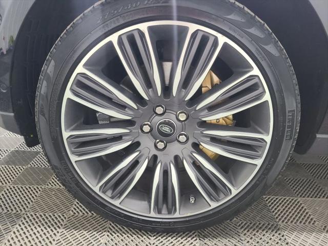 2020 Land Rover Range Rover P525 HSE