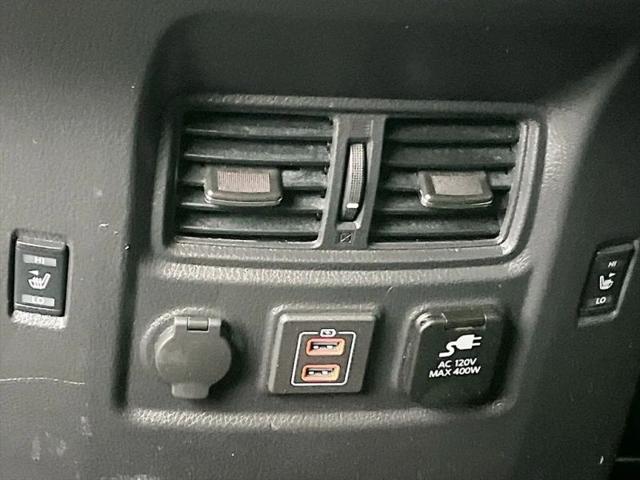 2024 Nissan Titan Crew Cab Platinum Reserve 4x4