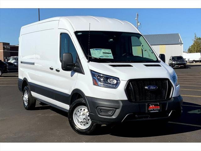 2025 Ford Transit Cargo Van Base