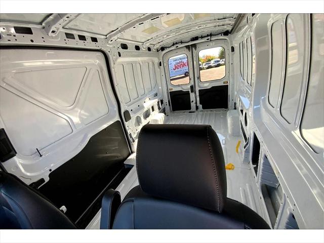 2025 Ford Transit Cargo Van Base