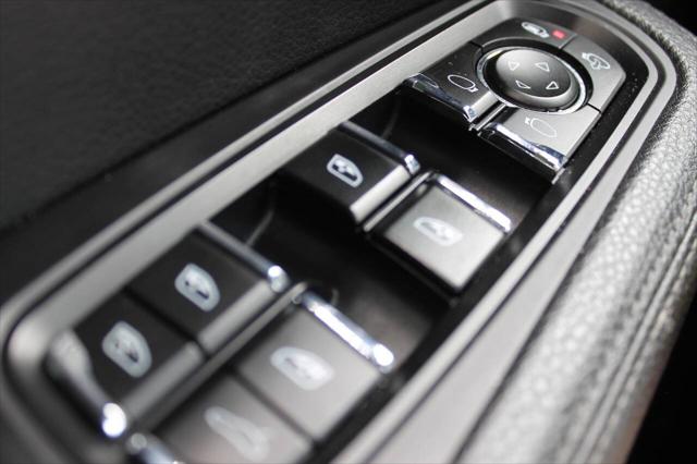 2017 Porsche Macan Base AWD 4dr SUV