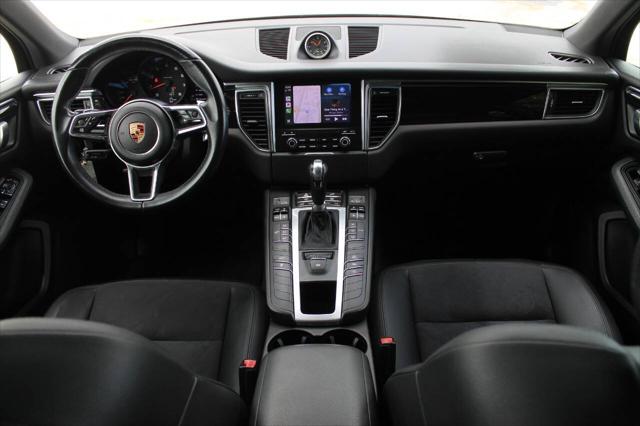 2017 Porsche Macan Base AWD 4dr SUV