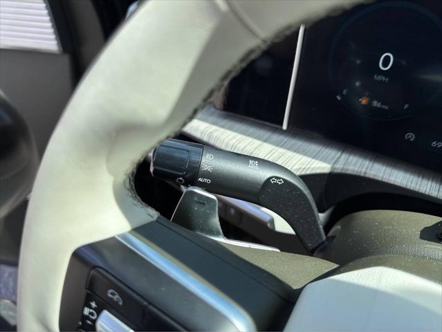 2024 Hyundai Santa Fe Calligraphy AWD 4dr SUV