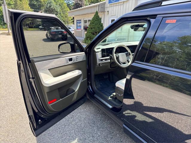 2024 Hyundai Santa Fe Calligraphy AWD 4dr SUV