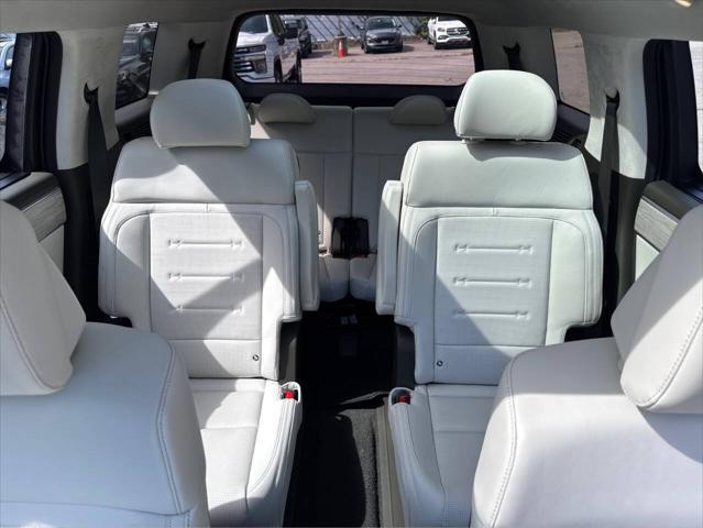 2024 Hyundai Santa Fe Calligraphy AWD 4dr SUV