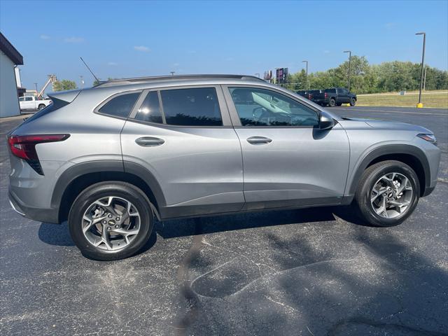 2025 Chevrolet Trax FWD LT