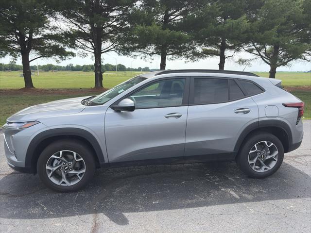 2025 Chevrolet Trax FWD LT for sale in Taylorville, IL