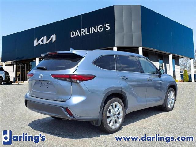 2022 Toyota Highlander Limited