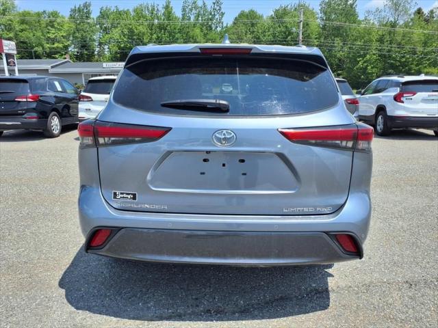 2022 Toyota Highlander Limited