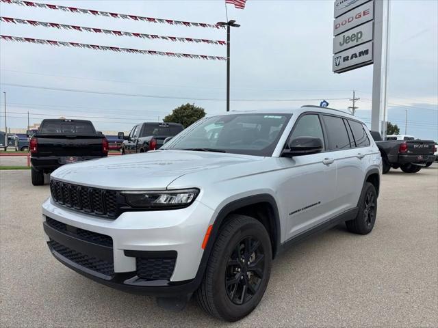 2024 Jeep Grand Cherokee L Altitude 4x4