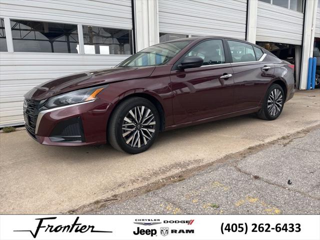 2025 Nissan Altima SV FWD