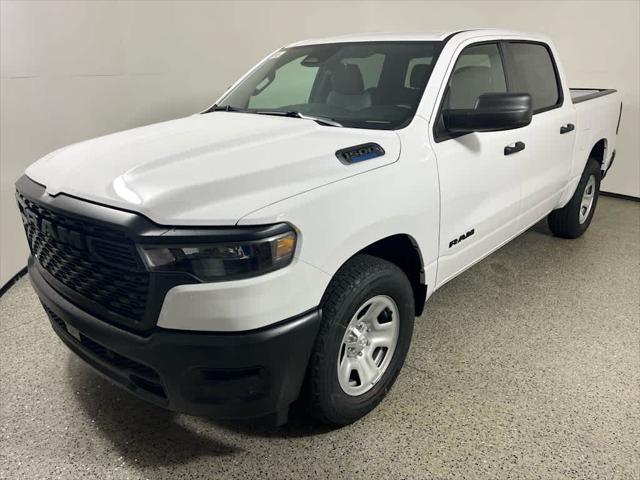2025 RAM Ram 1500 RAM 1500 TRADESMAN CREW CAB 4X2 57 BOX