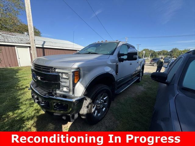 2017 Ford F-350 LARIAT