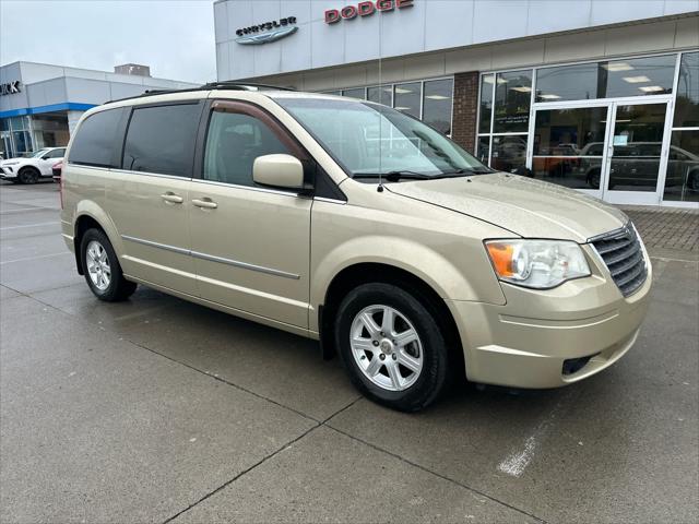 2010 Chrysler Town and Country Touring
