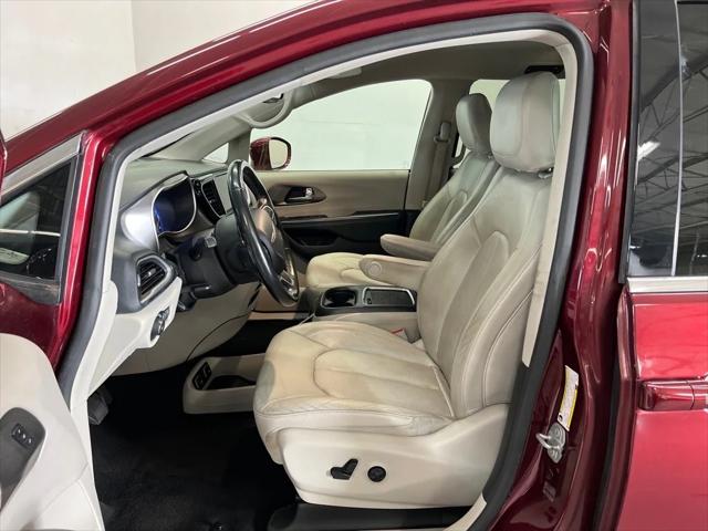2021 Chrysler Pacifica Touring L