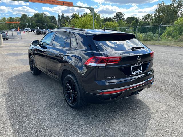 2023 Volkswagen Atlas Cross Sport 3.6L V6 SEL R-Line Black