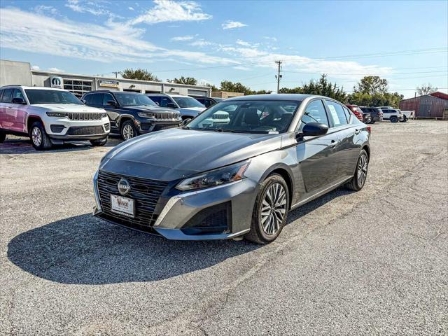 2024 Nissan Altima SV FWD