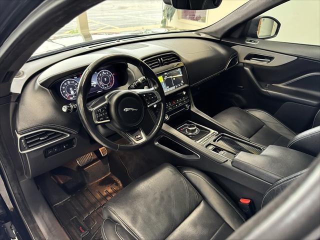 2019 Jaguar F-PACE S