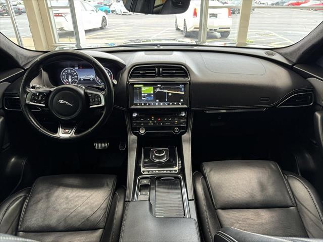 2019 Jaguar F-PACE S