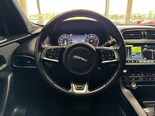 2019 Jaguar F-PACE S