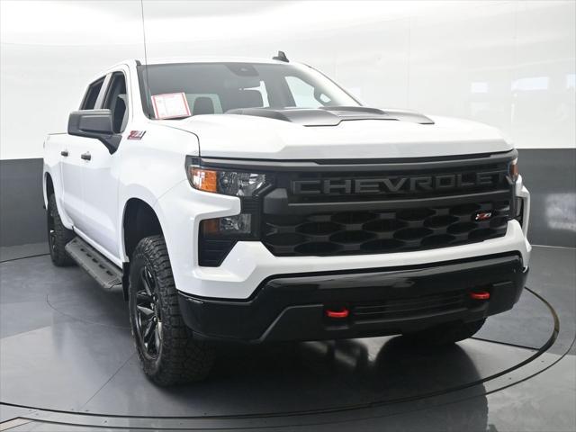 2024 Chevrolet Silverado 1500 4WD Crew Cab Short Bed Custom Trail Boss