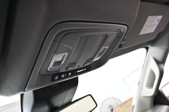 2024 Chevrolet Silverado 1500 4WD Crew Cab Short Bed Custom Trail Boss
